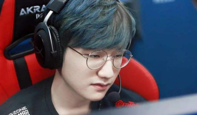 头球的经典 头球的经典