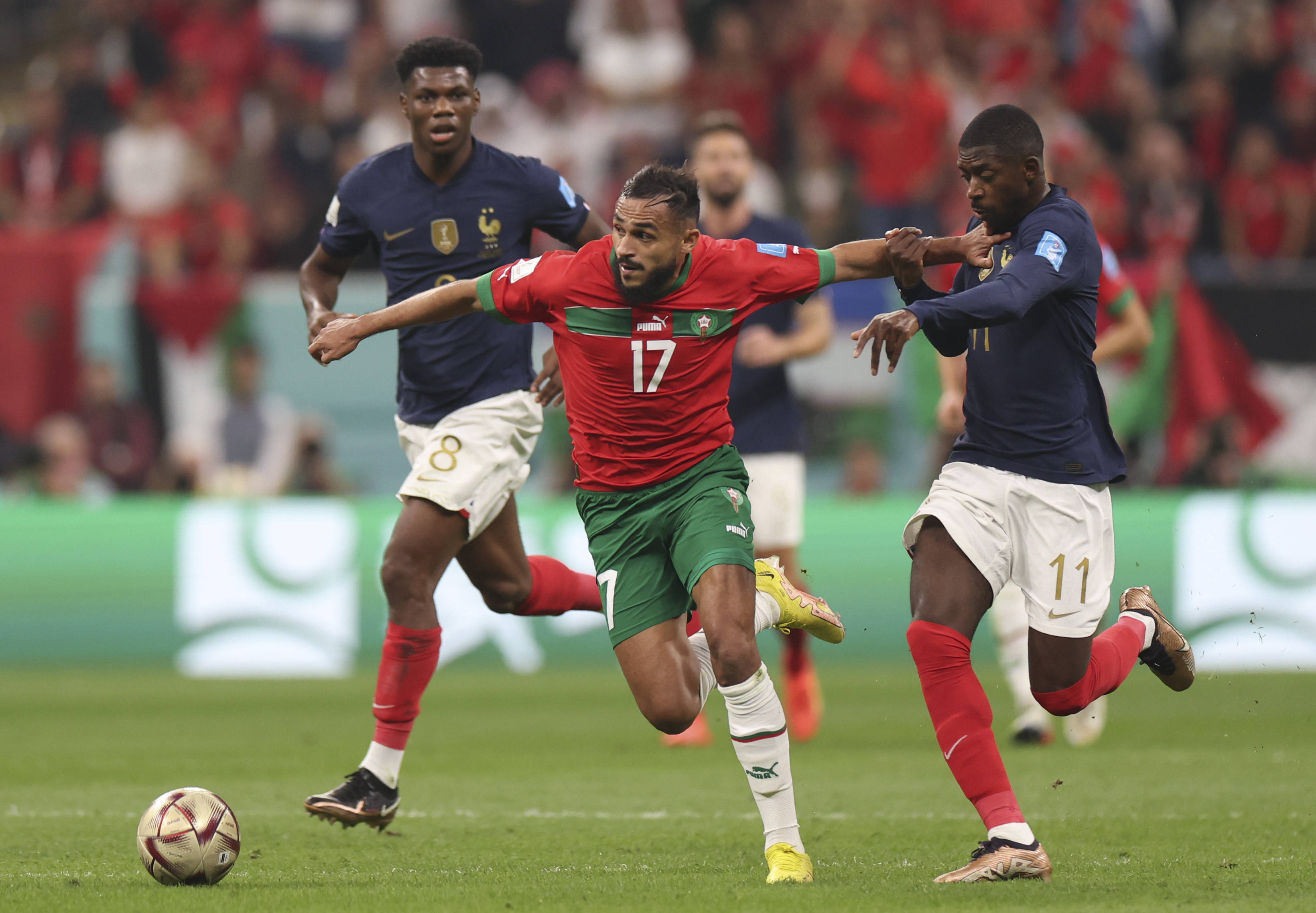 詹姆斯持球 詹姆斯持球